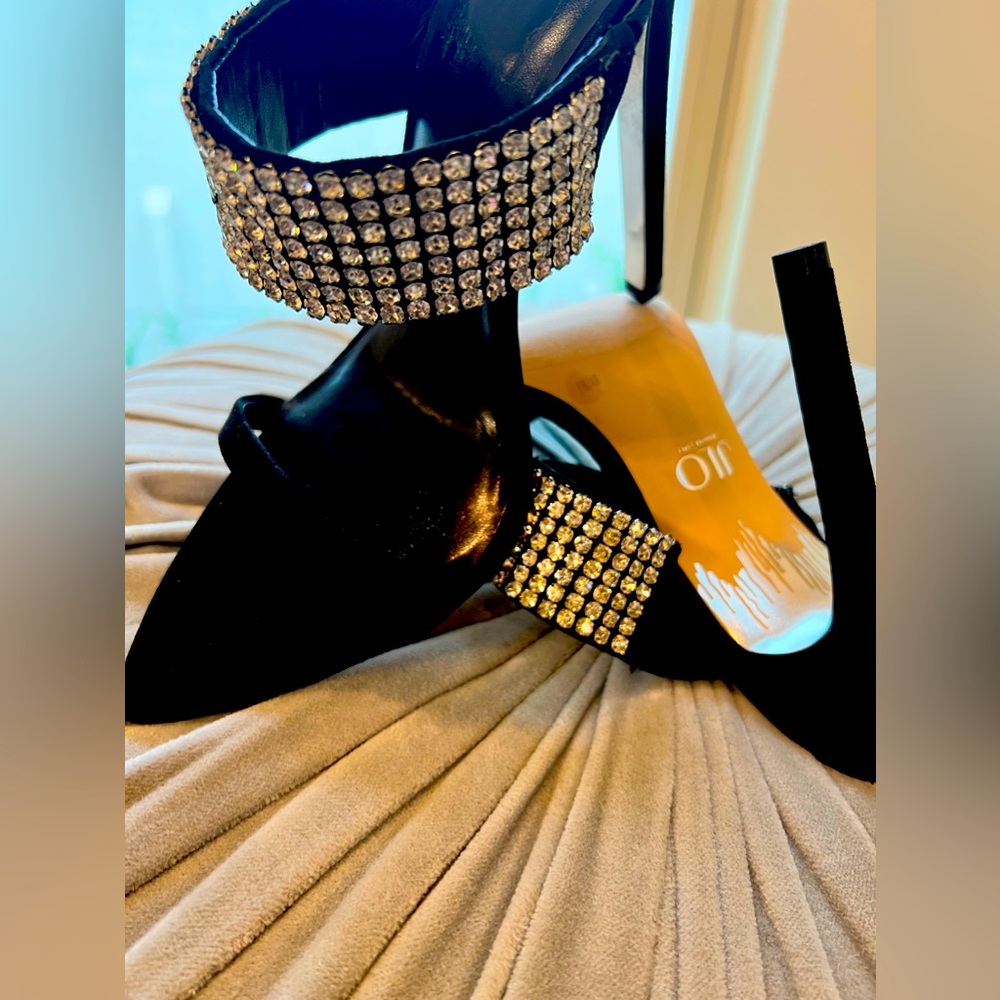 JLo heels. New. Out of Box. Sz 10. Black with rhinestones.
